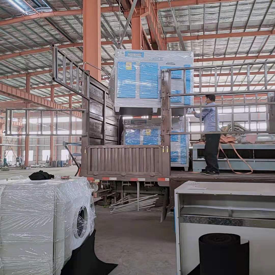 如何選擇適合鋁型材車間的除塵器？工業(yè)除塵設(shè)備廠家 