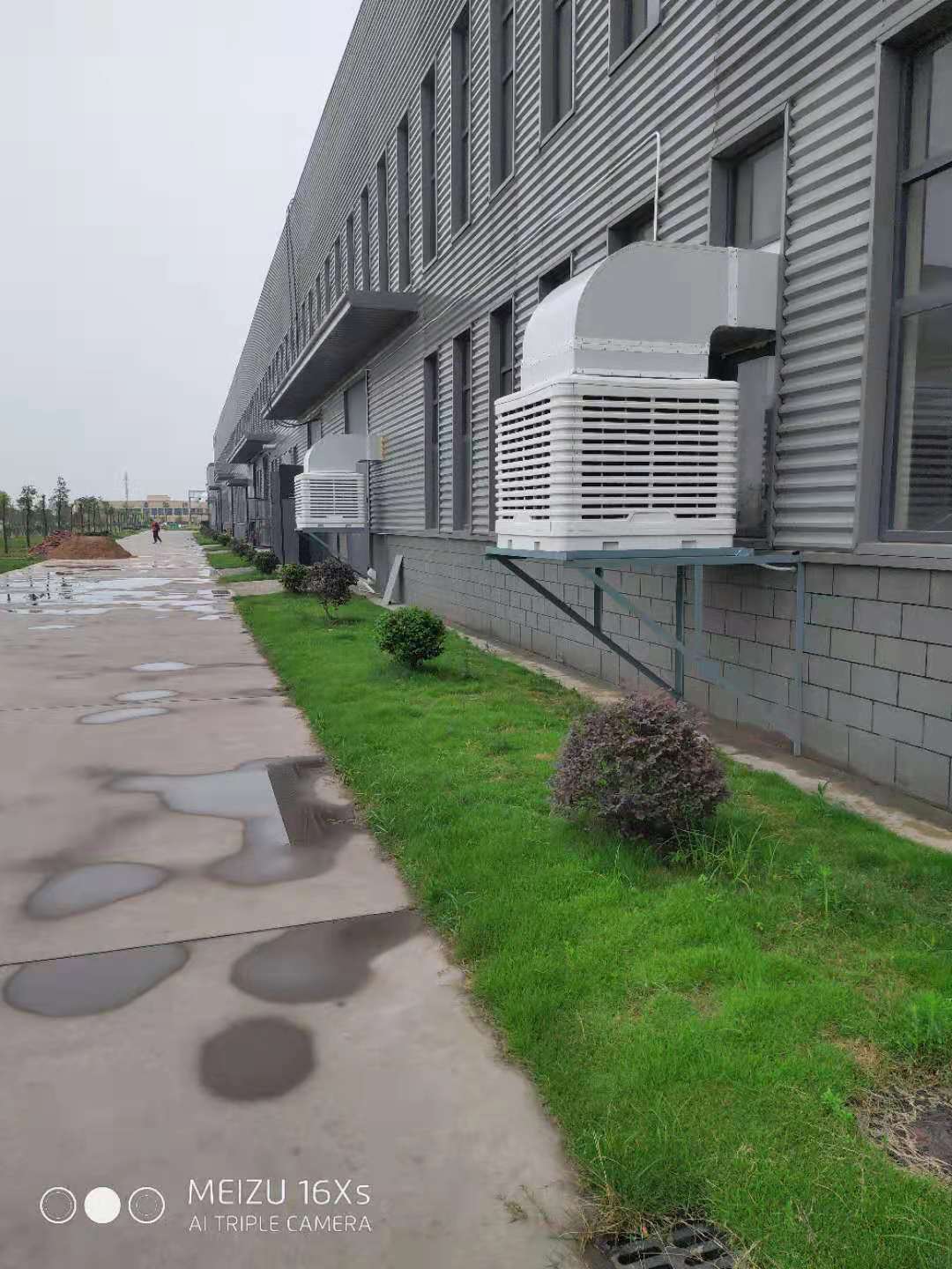 金屬零件加工廠怎么降溫，車間換氣降溫有哪些辦法